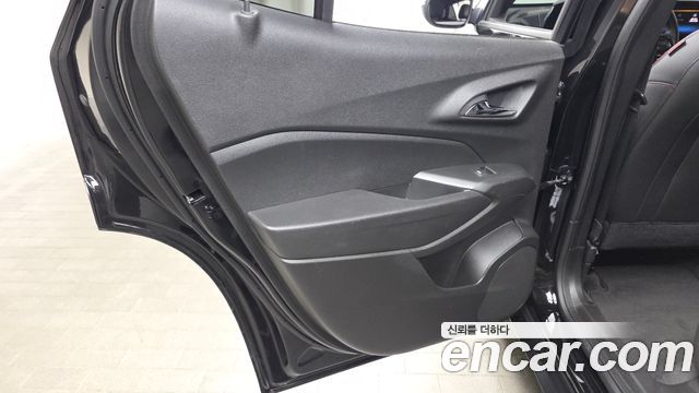 Chevrolet Trax Crossover 1.2 RS Plus 2024 — фото 25