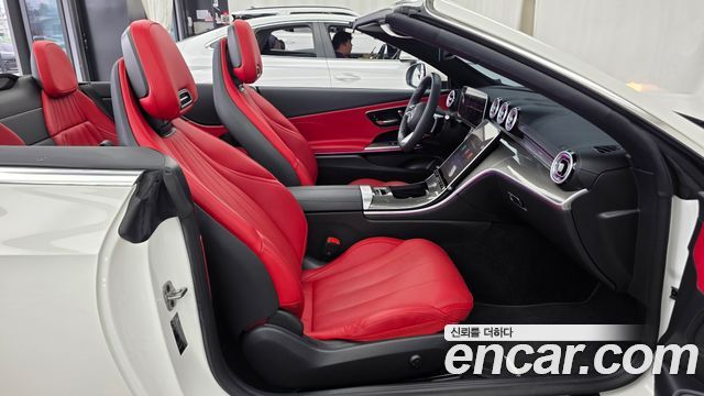 Mercedes-Benz CLE-Class (C236) CLE200 Cabriolet 2025 — фото 11