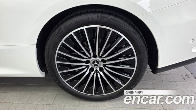 Mercedes-Benz CLE-Class (C236) CLE200 Cabriolet 2025 — фото 21