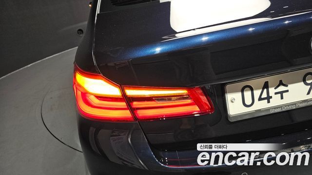BMW 5 Series (G30) 520d M Sport Package Plus 2018 — фото 29
