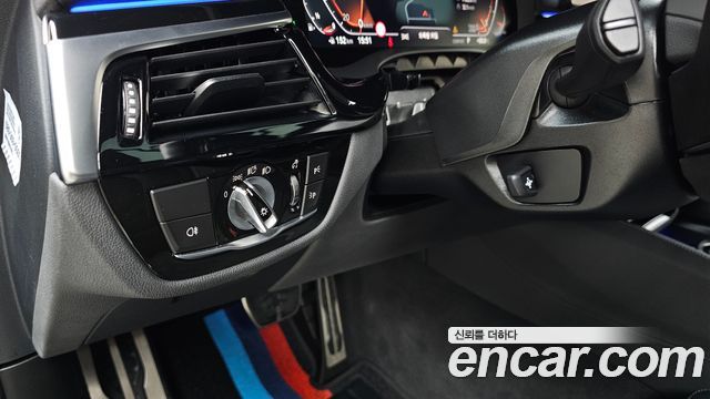 BMW 6 Series GT (G32) 630i xDrive M Sport 2023 — фото 18