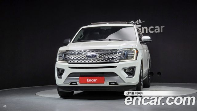Ford Expedition Platinum 4WD 8Seater 2021 — фото 3