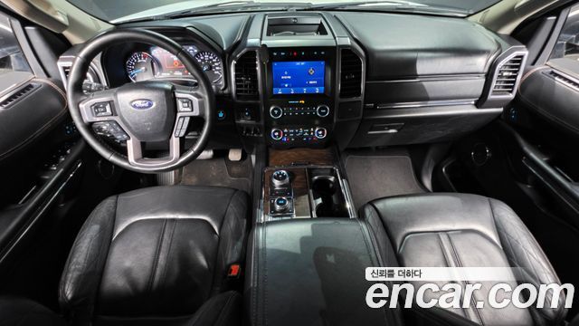 Ford Expedition Platinum 4WD 8Seater 2021 — фото 7