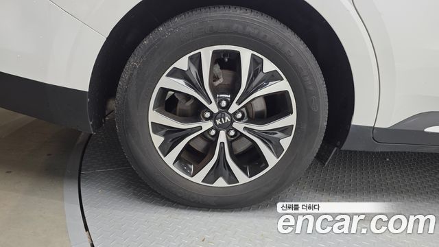 Kia Carnival (IV) Diesel 9-Seater Signature 2021 — фото 5