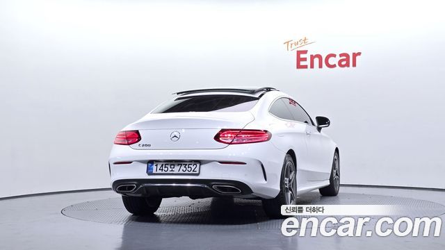 Mercedes-Benz C-Class (W205) C200 Coupe 2021 — фото 4