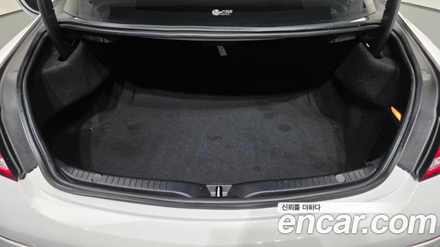 Mercedes-Benz C-Class (W205) C200 Coupe 2021 — фото 31