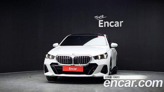 BMW 5 Series (G60) 530i xDrive M Sport 2025 — фото 3