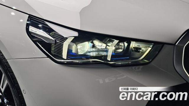 BMW 5 Series (G60) 530i xDrive M Sport 2025 — фото 22