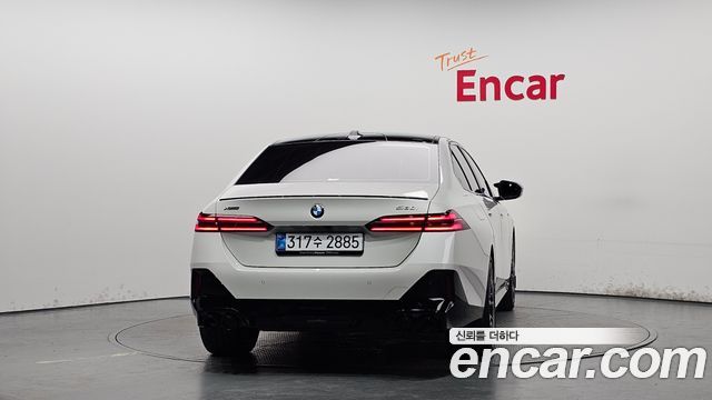 BMW 5 Series (G60) 530i xDrive M Sport Pro Special Edition 2026 — фото 4