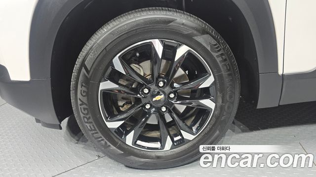 Chevrolet Trailblazer 1.3 Turbo 2WD Premier 2022 — фото 5