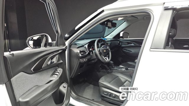 Chevrolet Trailblazer 1.3 Turbo 2WD Premier 2022 — фото 10