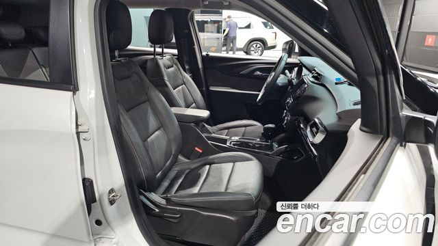 Chevrolet Trailblazer 1.3 Turbo 2WD Premier 2022 — фото 12