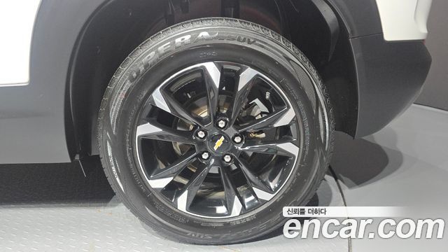 Chevrolet Trailblazer 1.3 Turbo 2WD Premier 2022 — фото 21