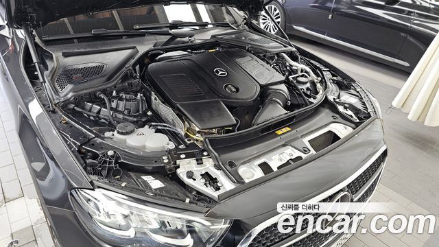 Mercedes-Benz E-Class (W214) E200 Avantgarde 2025 — фото 6