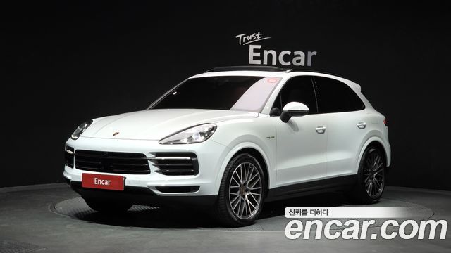 Porsche Cayenne (PO536) 3.0 E-Hybrid 2022 — фото 1