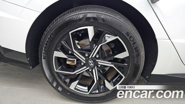 Hyundai Sonata The Edge (DN8) 2.0 Premium 2024 — фото 5