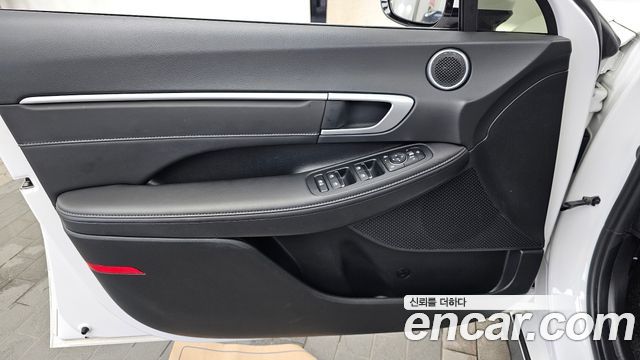 Hyundai Sonata The Edge (DN8) 2.0 Premium 2024 — фото 24