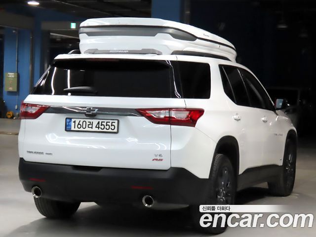 Chevrolet Traverse 3.6 AWD RS 2021 — фото 2