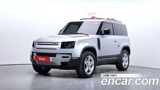 Land Rover Defender (L663) 90 D250 SE