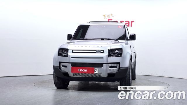Land Rover Defender (L663) 90 D250 SE 2022 — фото 3