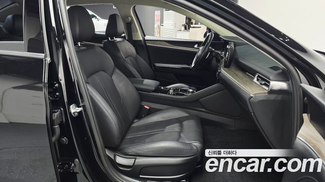Kia K5 (III) 2.0 Noblesse 2023 — фото 16