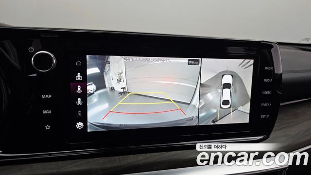 Kia K5 (III) 2.0 Noblesse 2023 — фото 20