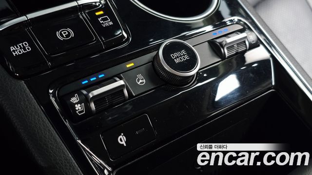 Kia K5 (III) 2.0 Noblesse 2023 — фото 21