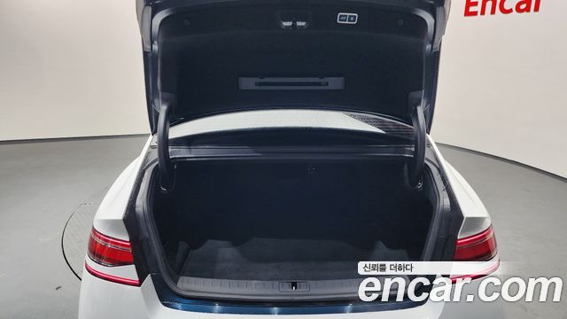 Genesis G90 (RS4) Gasoline 3.5 Turbo AWD 2022 — фото 19