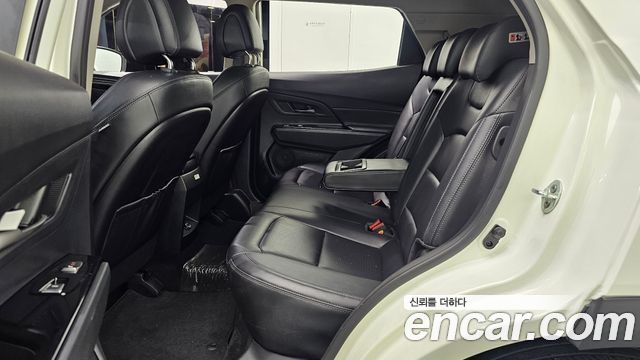 KG Mobility (SsangYong) Beautiful Korando Gasoline 1.5 2WD C5 Plus 2021 — фото 12