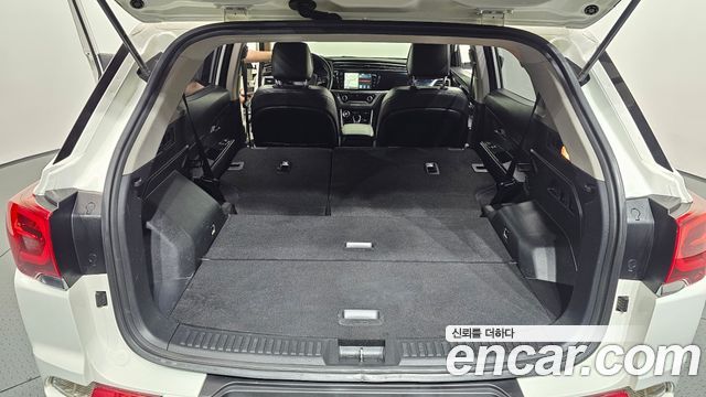 KG Mobility (SsangYong) Beautiful Korando Gasoline 1.5 2WD C5 Plus 2021 — фото 29