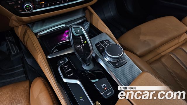 BMW 5 Series (G30) 520d M Sport package 2018 — фото 9