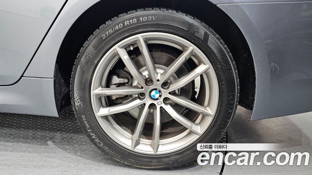 BMW 5 Series (G30) 520d M Sport package 2018 — фото 21