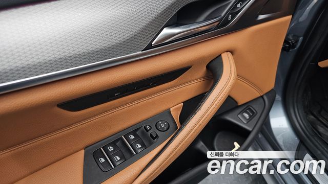 BMW 5 Series (G30) 520d M Sport package 2018 — фото 27