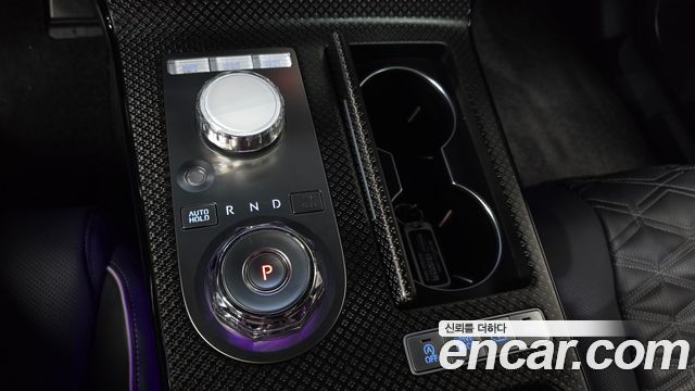 Genesis G80 (RG3) Gasoline 2.5 Turbo AWD 2025 — фото 9