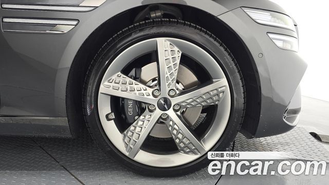 Genesis G80 (RG3) Gasoline 2.5 Turbo AWD 2025 — фото 21