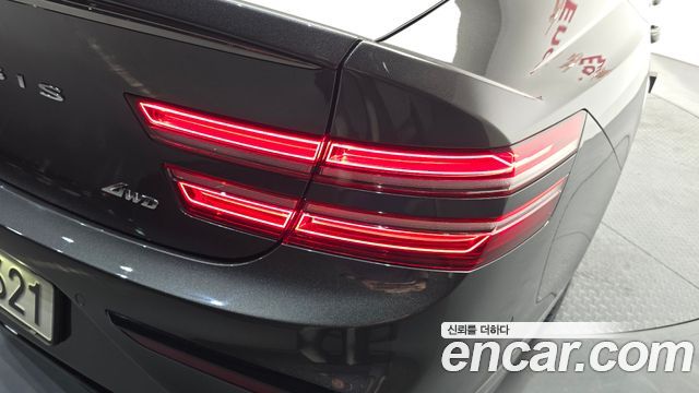Genesis G80 (RG3) Gasoline 2.5 Turbo AWD 2025 — фото 23