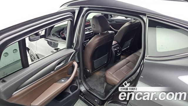 BMW X4 (G02) xDrive20i M Sport 2023 — фото 11