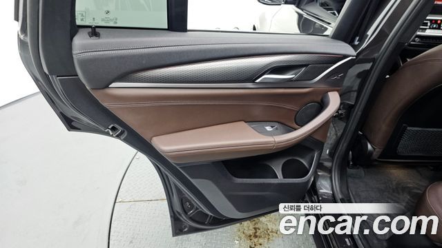 BMW X4 (G02) xDrive20i M Sport 2023 — фото 25