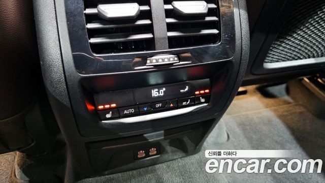 BMW X4 (G02) xDrive20i M Sport 2023 — фото 31