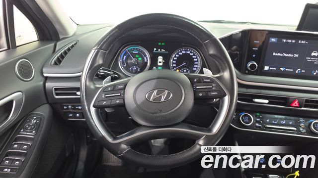 Hyundai Sonata Hybrid (DN8) Modern 2022 — фото 13
