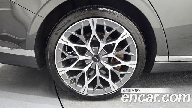 Genesis G90 (RS4) Gasoline 3.5 Turbo e-S/C AWD 2023 — фото 5