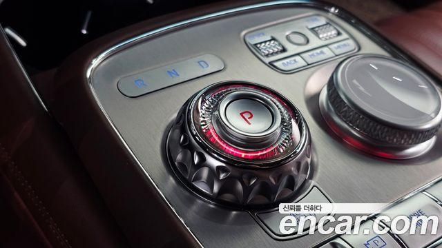 Genesis G90 (RS4) Gasoline 3.5 Turbo e-S/C AWD 2023 — фото 9