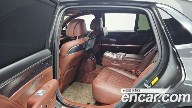 Genesis G90 (RS4) Gasoline 3.5 Turbo e-S/C AWD 2023 — фото 20