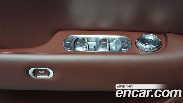 Genesis G90 (RS4) Gasoline 3.5 Turbo e-S/C AWD 2023 — фото 36