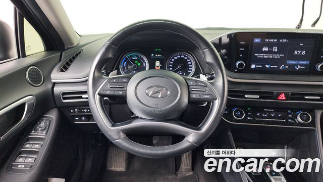 Hyundai Sonata Hybrid (DN8) Modern 2022 — фото 13