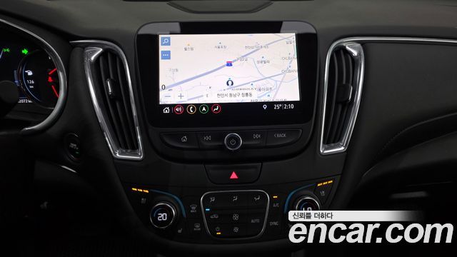 Chevrolet Malibu 1.3 Turbo Premier 2019 — фото 13