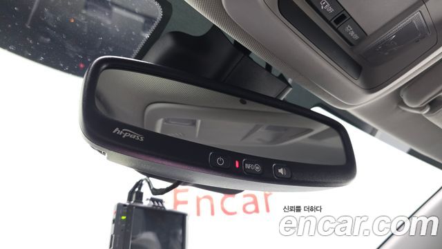 Chevrolet Malibu 1.3 Turbo Premier 2019 — фото 17