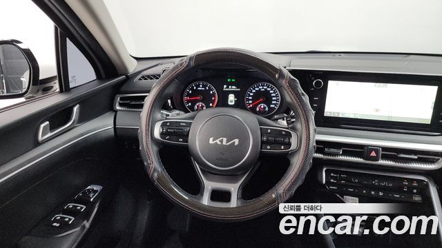 Kia K5 (III) 2.0 Prestige 2023 — фото 14