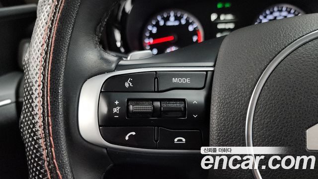 Kia K5 (III) 2.0 Prestige 2023 — фото 18