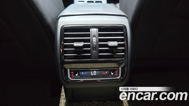 Volkswagen Arteon 2.0 TDI Prestige 2022 — фото 17